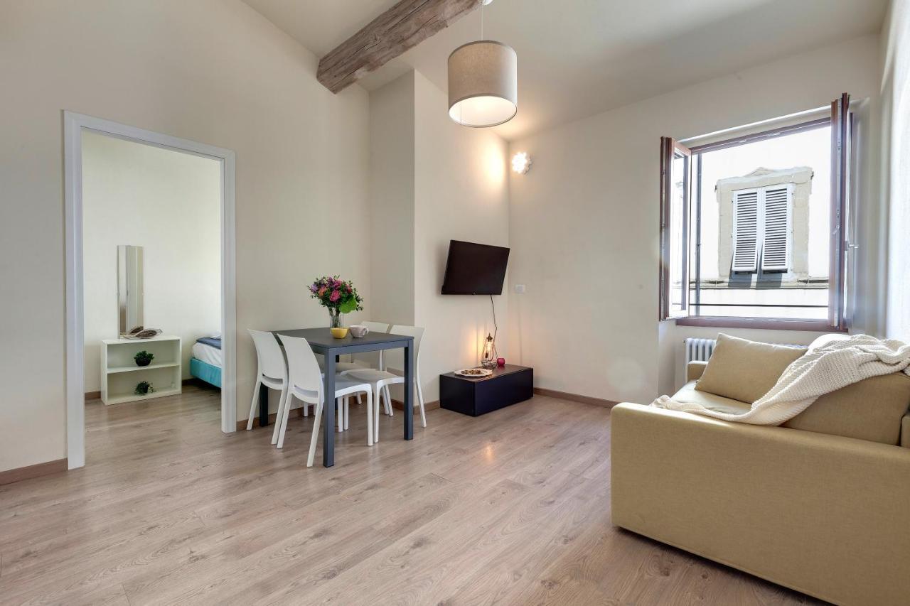 Appartamento con 2 Camere da Letto